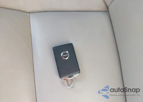 2022 Volvo Xc90 T6 Momentum 6 Passenger z USA, uszkodzony, nr VIN YV4A221K9N1810266